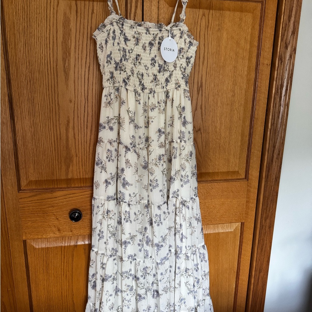 Storia womens Dress with Cream and Purple Floral Design